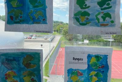 Vznik a vývoj Země: modely sopek, průřezy zeměkoule, samostatné práce a referáty na téma sopky a dinosauři, skupinová práce – historický vývoj Země a 3D model litosférických desek, projektová výuka 3. C, vedla J. Hubová
