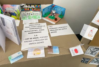 Projekt Kniha jinak, 7. ročník, 5. A a 9. C,  vedla M. Neubertová