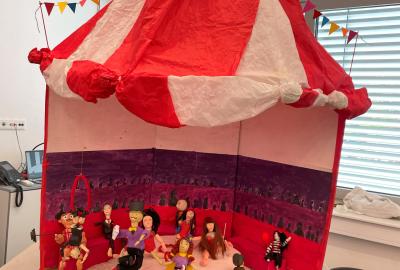 Projekt Cirkus, 6. C, modelované loutky, vedla Z. Macáková