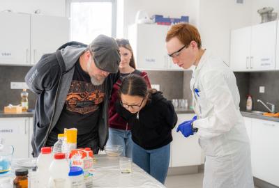 104. Workshop Biochemie v kuchyni