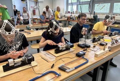 236. Workshop Soustružení - zapojil se i učitelský sbor