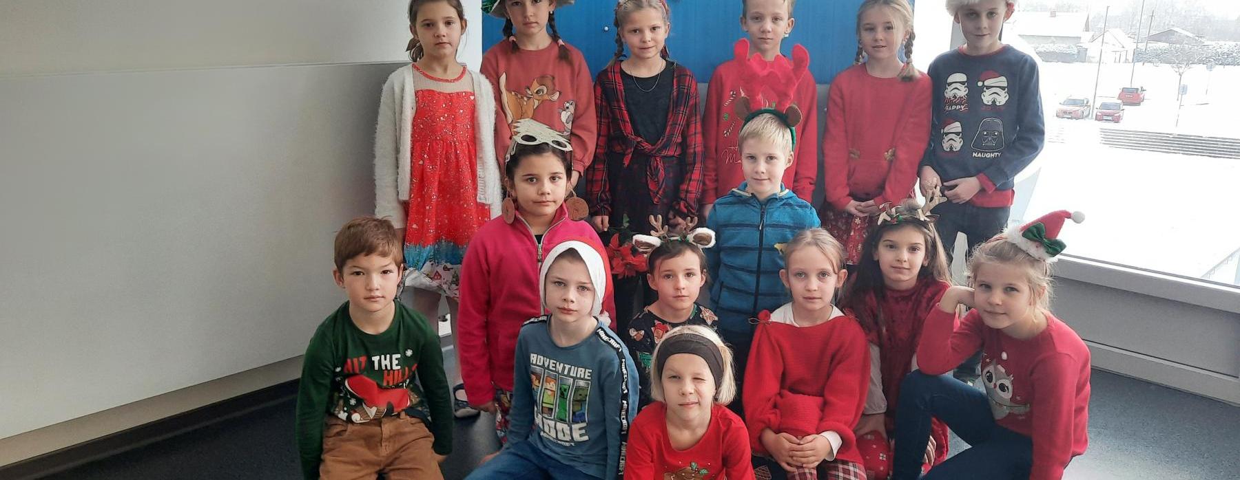 Vánoční outfit a retro výstava hraček